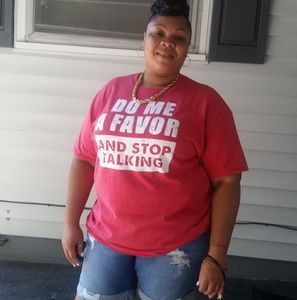 Meet your Posher, Dee